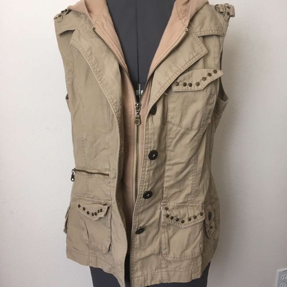 Maurices Hooded Vest - Size Large